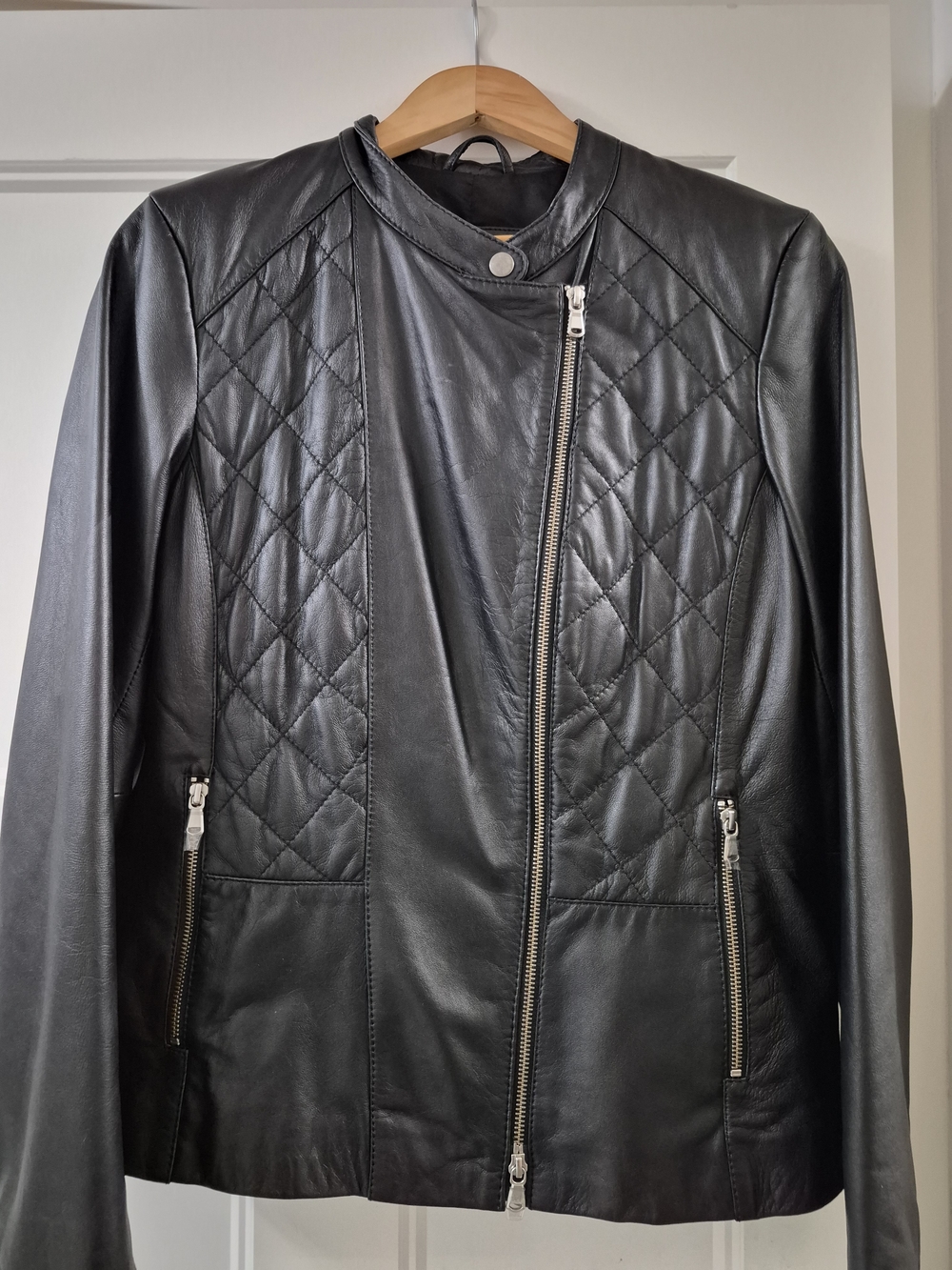 Danier Black Quilted-Panel Asymmetrical Zip Leather Jacket